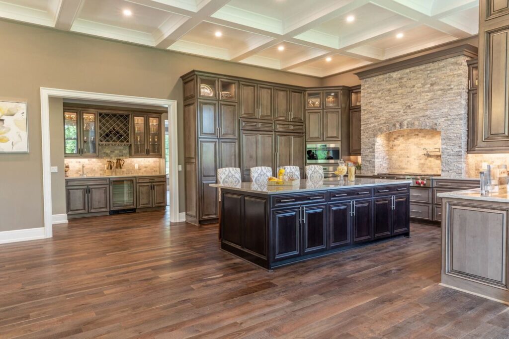 38739791 2068521266493314 2550851673471844352 n - Pierce Flooring