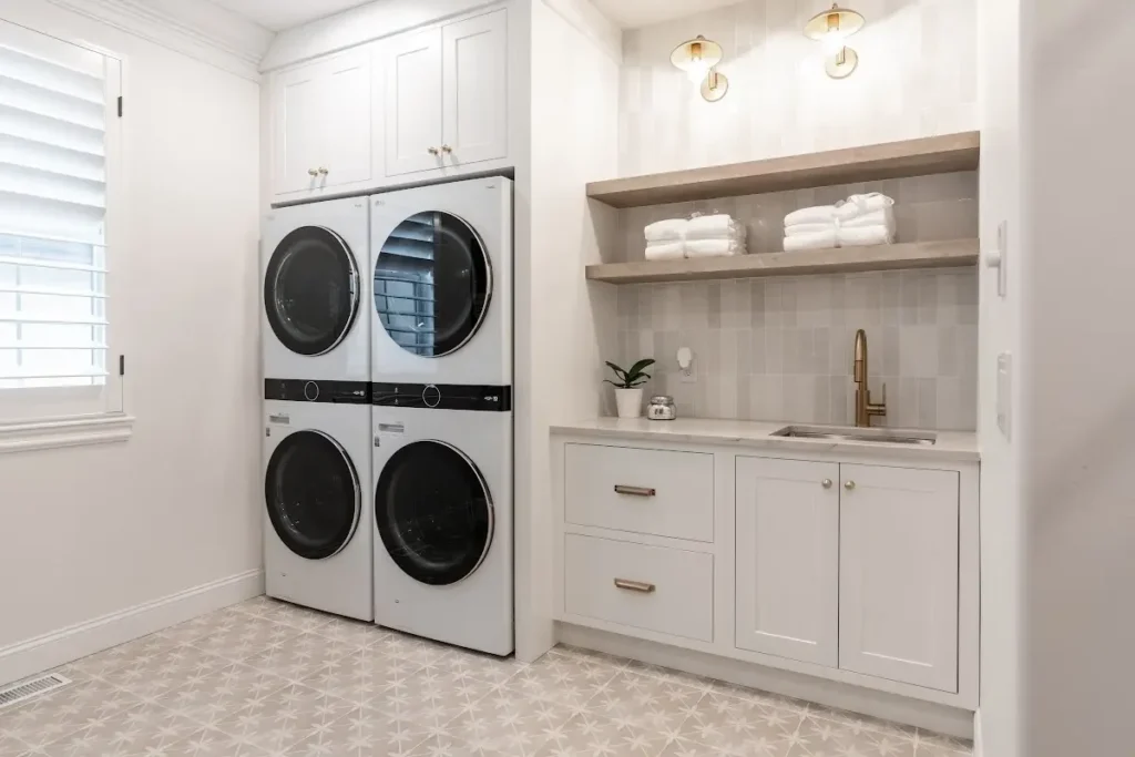 Clean and Classic Inset Kitchen 27 - Pierce Flooring