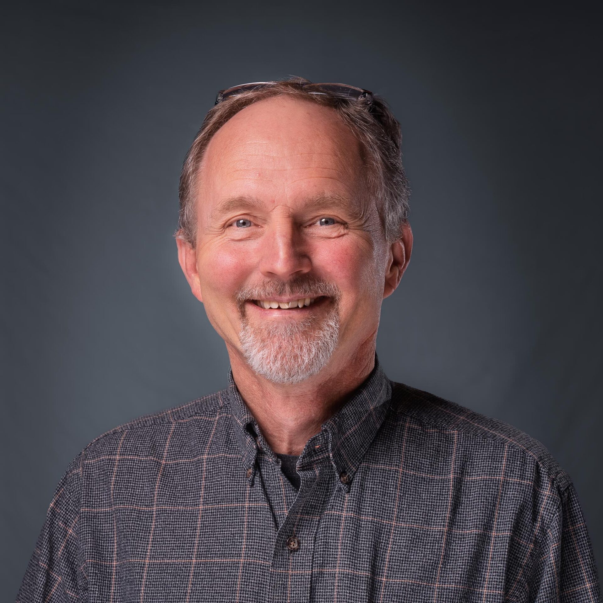 loren vanmiddendorp bozeman sales - Pierce Flooring